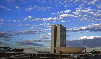 Congresso empossa hoje 513 deputados e 27 senadores