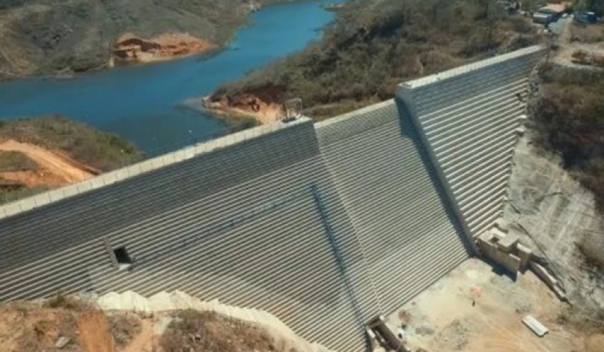 Barragem Nova Camará não apresenta risco de rompimento, assegura Governo da Paraíba