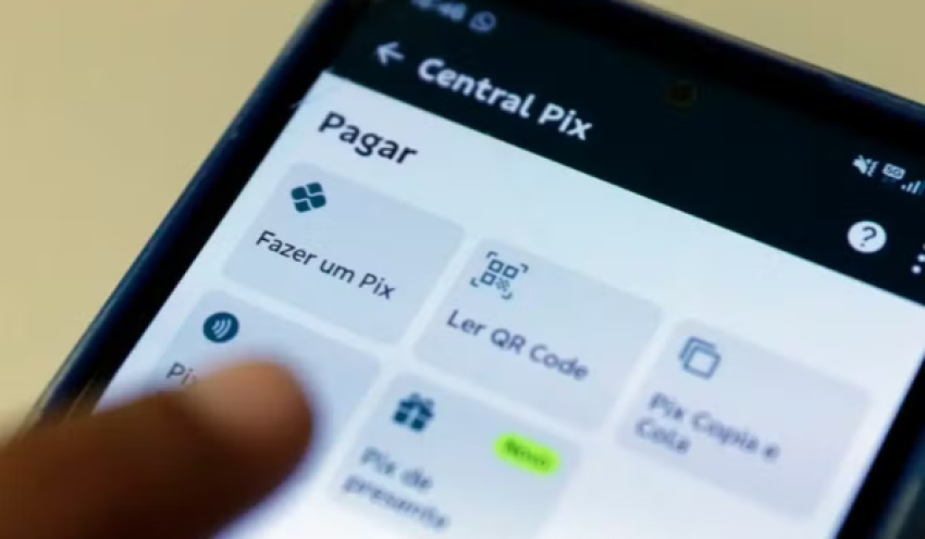 Oferta de crédito no PIX dependerá de autorização prévia do cliente, define Banco Central