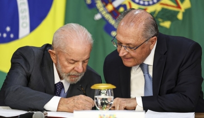 Lula regulamenta Fundo de Desenvolvimento Industrial e Tecnológico, com verba de R$ 1 bi