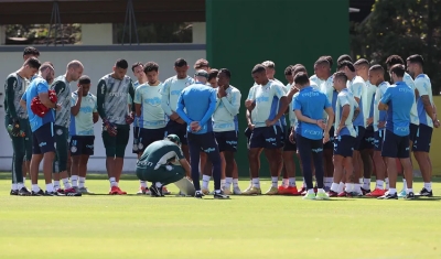 Palmeiras vai poupar titulares e prepara reforços para a estreia da Libertadores