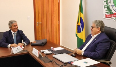 João Azevêdo recebe embaixador de Portugal e apresenta potencialidades e oportunidades de investimentos na Paraíba