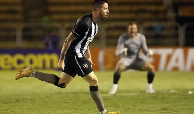 Botafogo vence o Audax de virada na primeira partida da final da Taça Rio