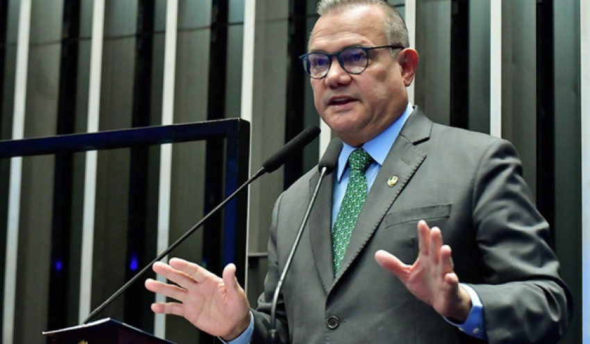 Aprovada por unanimidade, PEC que amplia proteção pública a idosos vai à Câmara