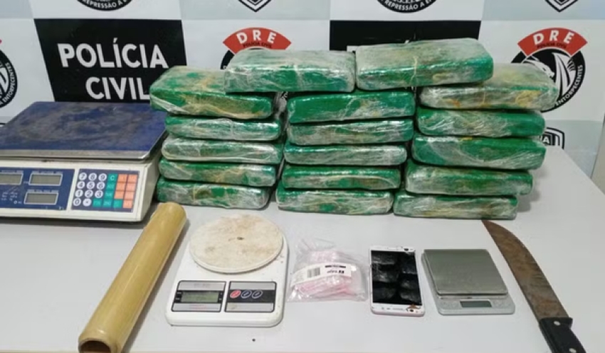 Homem é preso suspeito de traficar 17 kg de maconha, em Campina Grande