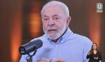 Lula diz que quer fazer cirurgia no quadril em outubro: &#039;Ninguém consegue trabalhar com dor o dia inteiro&#039;