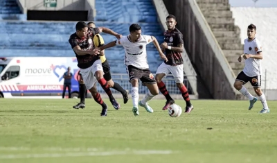 Botafogo-PB abre vantagem, mas Campinense se recupera e empata clássico pelo Paraibano