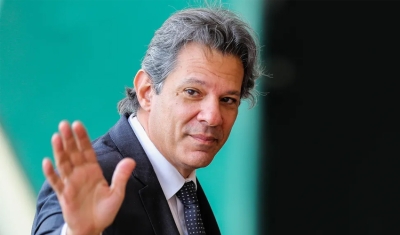 Haddad diz que Brasil tem obrigação de crescer acima da média mundial e volta a defender ciclo de corte de juros