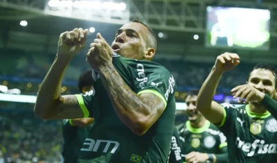 Palmeiras atropela o São Paulo e iguala sua maior goleada no Choque-Rei