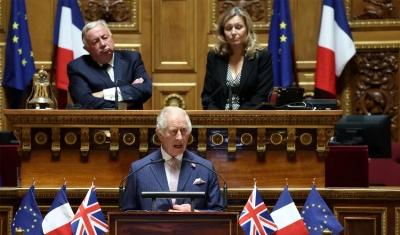 Rei Charles III se torna primeiro monarca britânico a discursar dentro do Parlamento francês