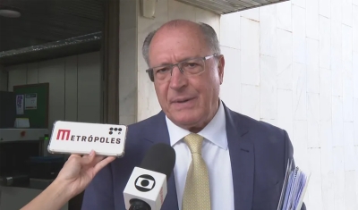 Alckmin diz que governo estuda benefício para incentivar exportações de pequenas empresas