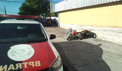 Homem morre após bater motocicleta em hidrante, em João Pessoa