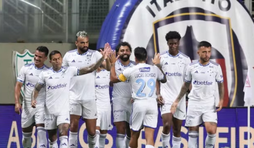 Com hat-trick de Gabigol, Cruzeiro goleia em primeiro jogo sem Diniz