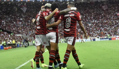 Gabigol e Pedro brilham, e Flamengo goleia a Portuguesa em estreia de Vitor Pereira