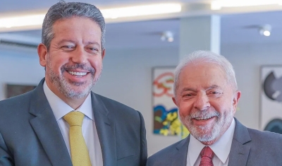 Lira vai procurar Lula para falar sobre PEC da Transição