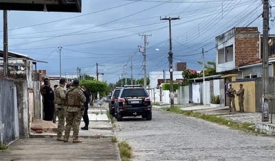 Três pessoas são presas pela PF suspeitas de tentar fraudar concurso da UFPB, em João Pessoa