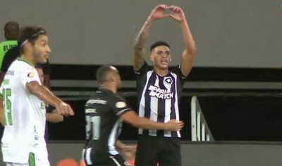 Botafogo vence América-MG em casa e amplia vantagem na liderança