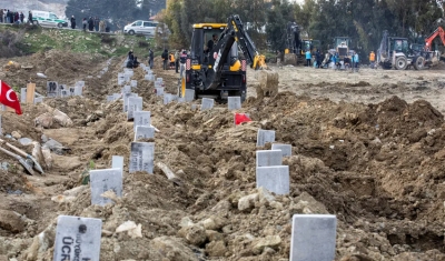 Mortes no terremoto da Turquia e da Síria passam de 22 mil, e sobreviventes são retirados com vida mais de cem horas sob escombros