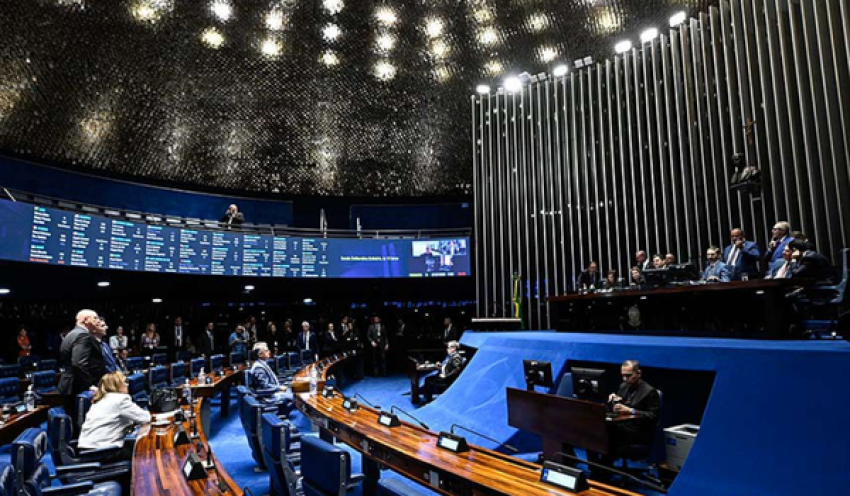 Aprovadas penas mais severas para violência sexual digital contra menores