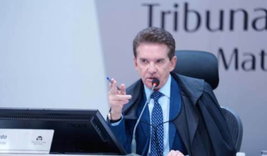 Presidente do Tribunal de Contas do MT é preso em operação que investiga lavagem de dinheiro