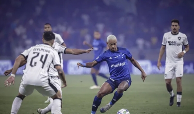 Cruzeiro e Botafogo empatam sem gols no Mineirão; Tiquinho se lesiona