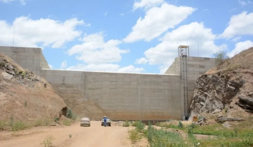 Governo da Paraíba anuncia mais de R$ 156 milhões para barragens e destaca obras em Sumé e Taperoá, no Cariri