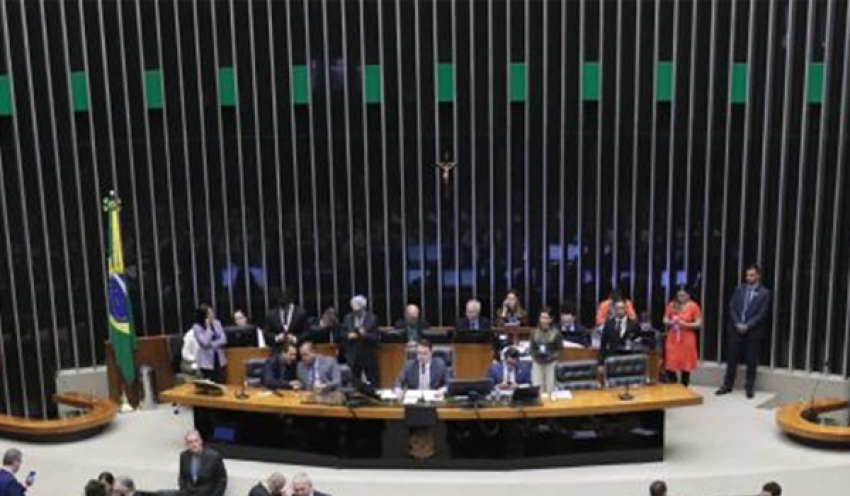 Congresso derruba vetos e eleva valor das emendas parlamentares de comissões permanentes no Orçamento de 2024