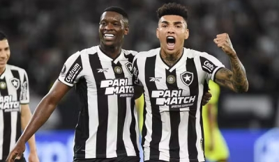 Botafogo vence Palmeiras e abre vantagem nas oitavas da Libertadores